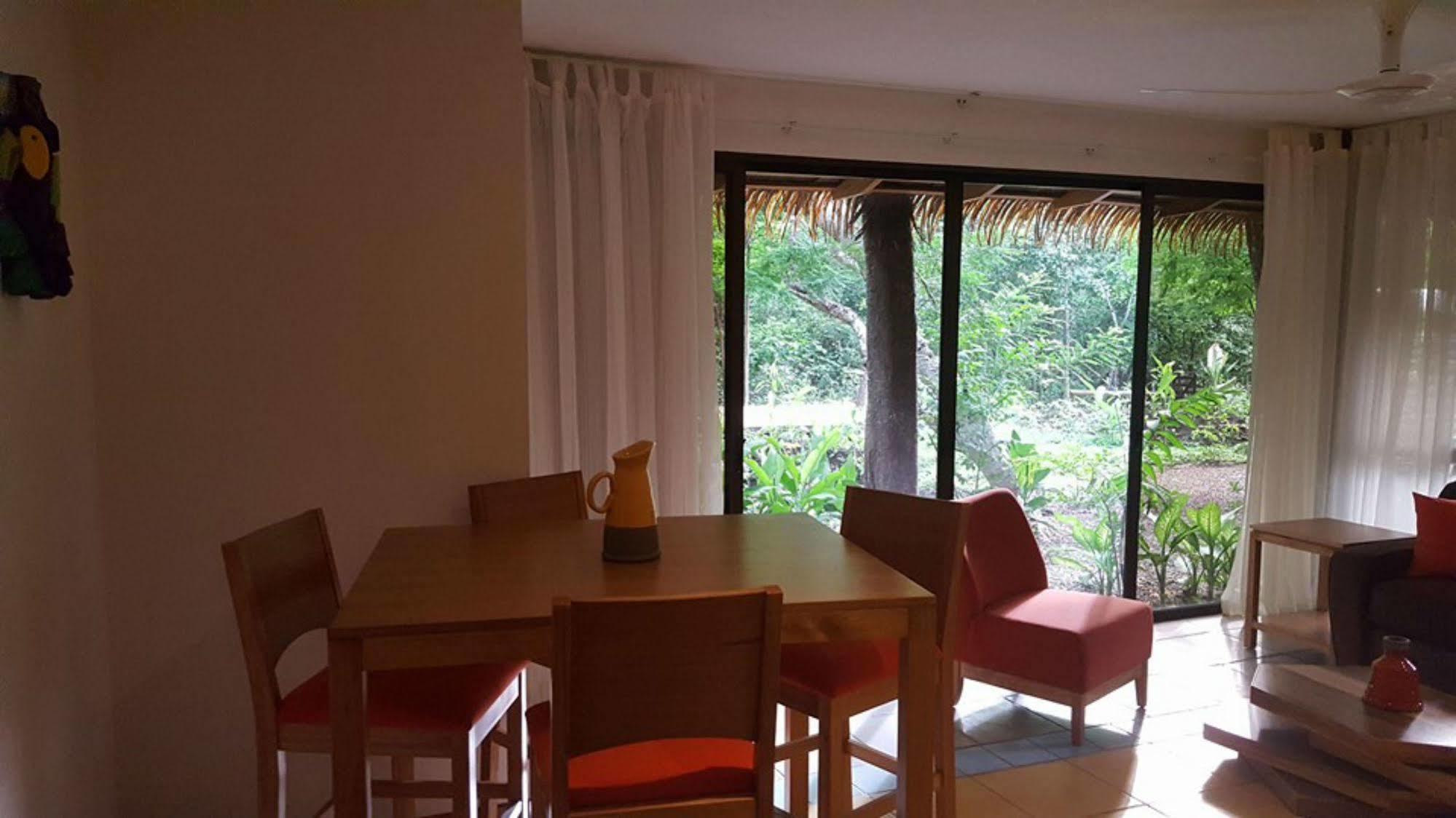 Olas Verdes Hotel 诺萨拉 外观 照片