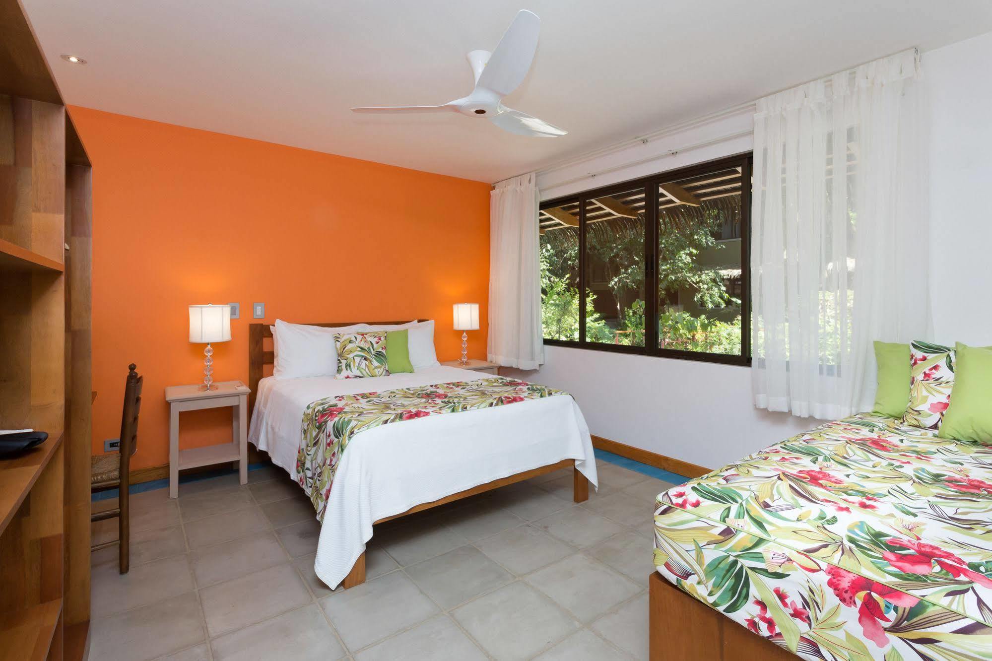 Olas Verdes Hotel 诺萨拉 外观 照片