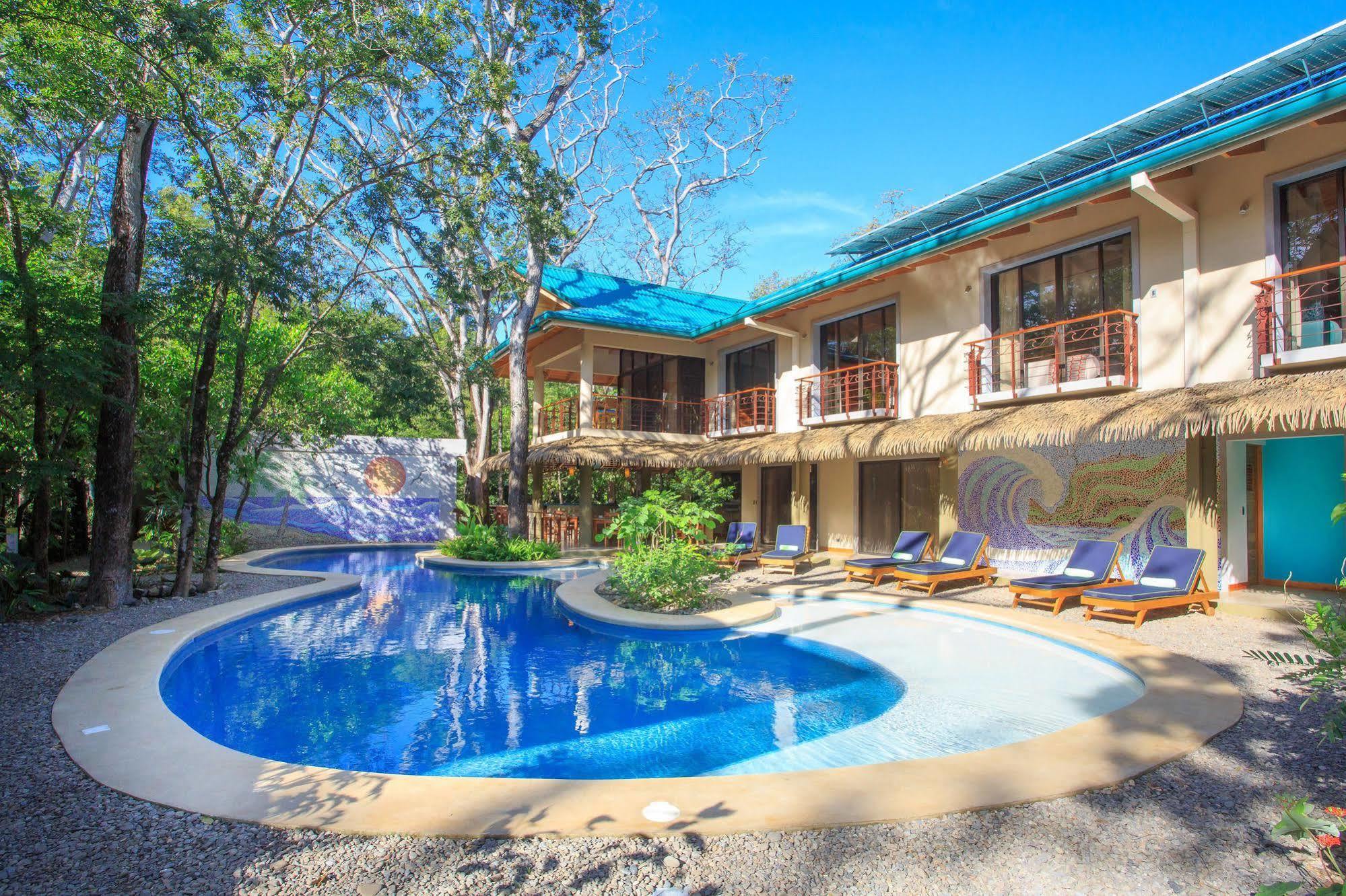 Olas Verdes Hotel 诺萨拉 外观 照片