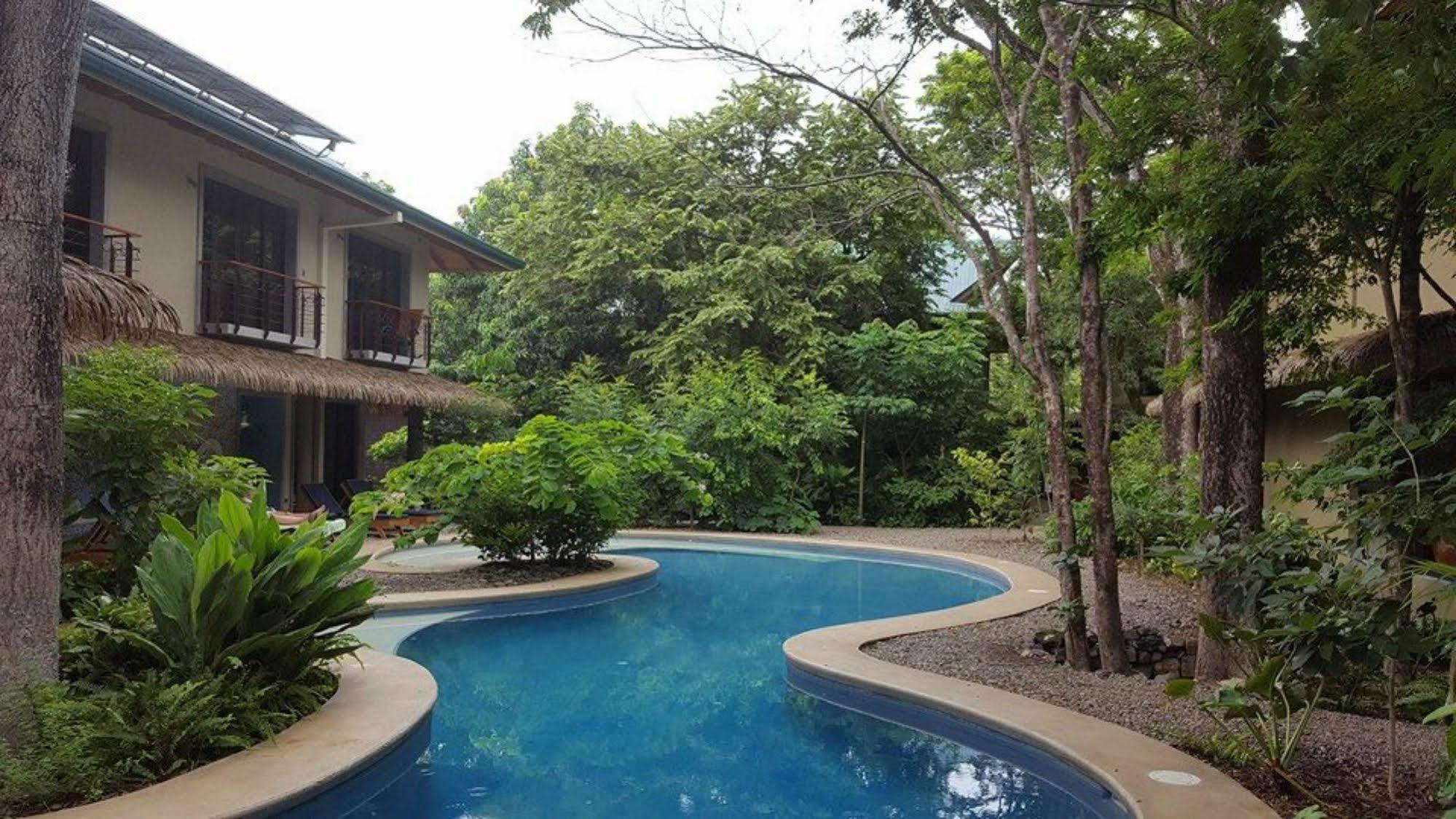 Olas Verdes Hotel 诺萨拉 外观 照片